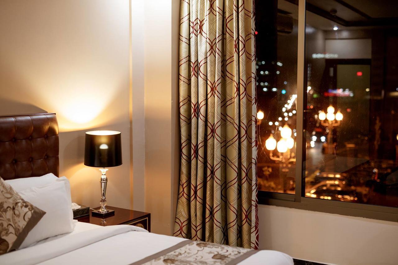 Beatrice Hotel Киншаса Экстерьер фото